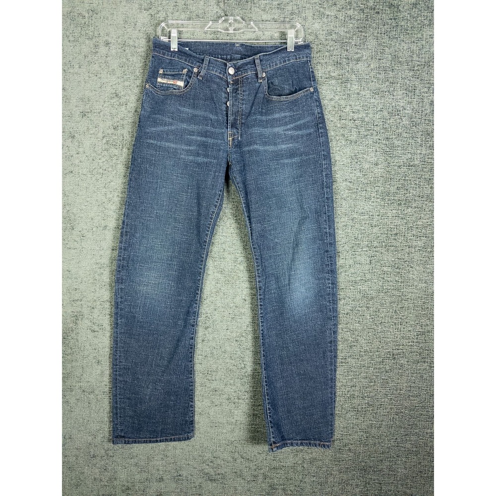 Diesel Jeans Mens 33x30 Mid Wash Button Fly Straight Mid Rise Denim Logo